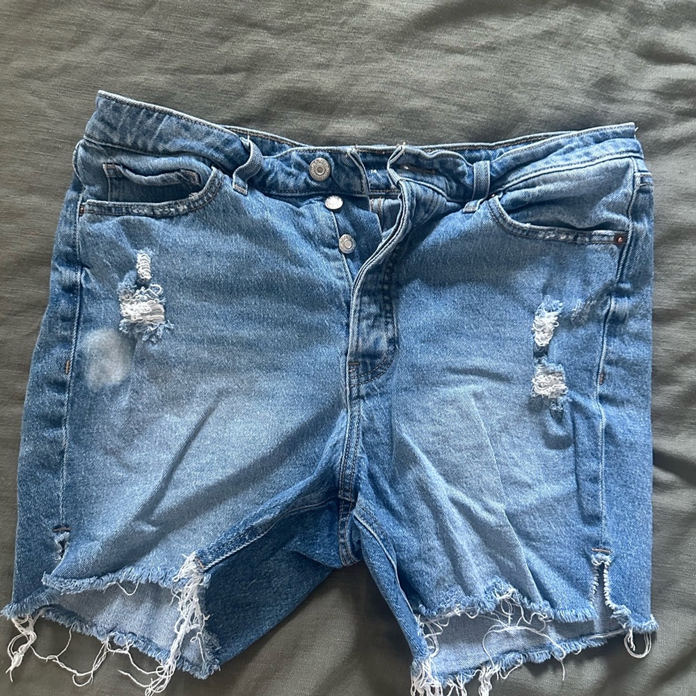 Old Navy Blue Distressed Jean Shorts